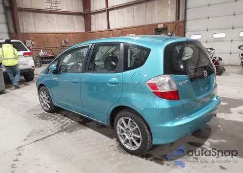 2013 Honda Fit z USA, uszkodzony, nr VIN JHMGE8G39DC023861